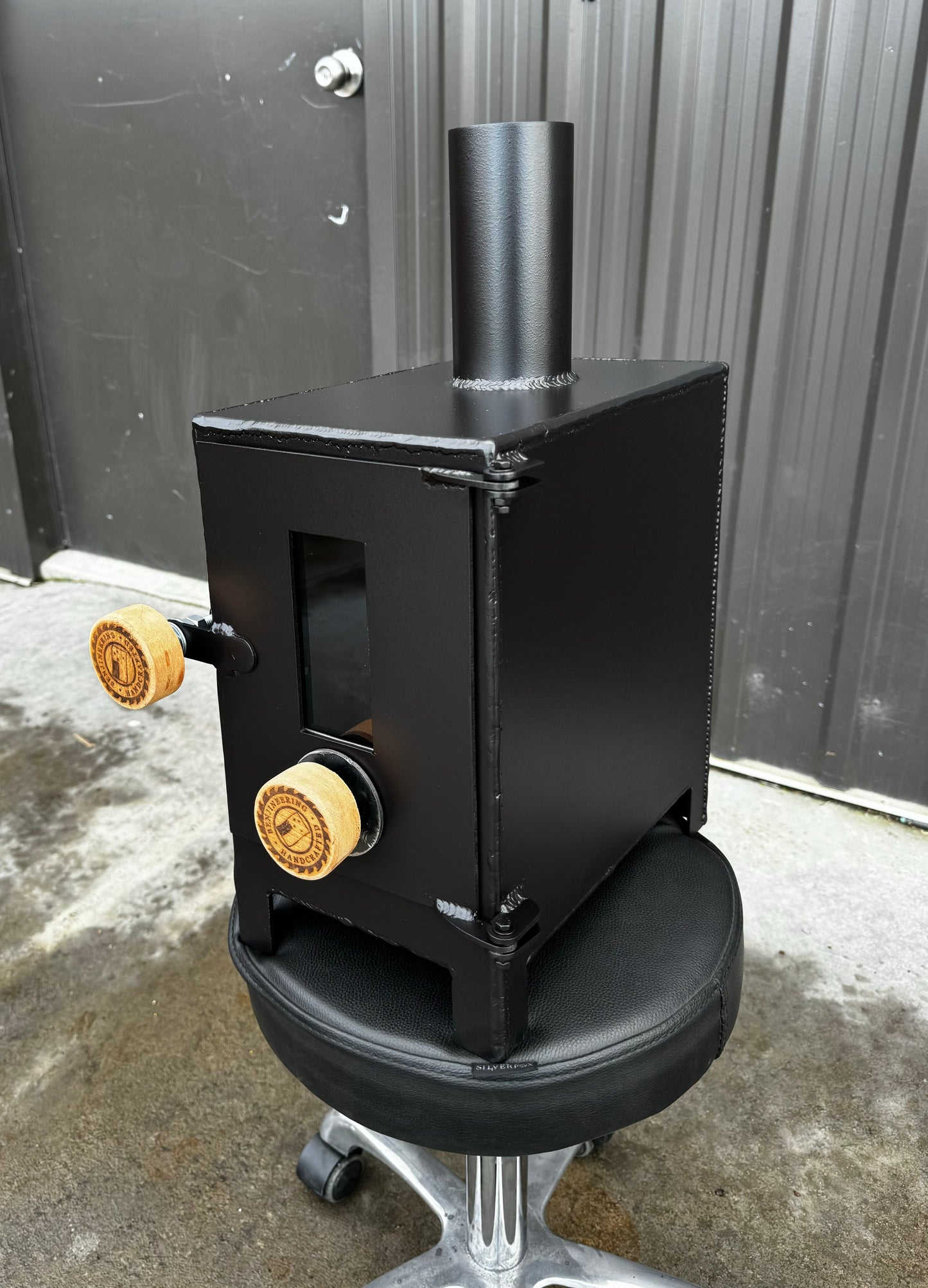 Mini fire place (no shelf)