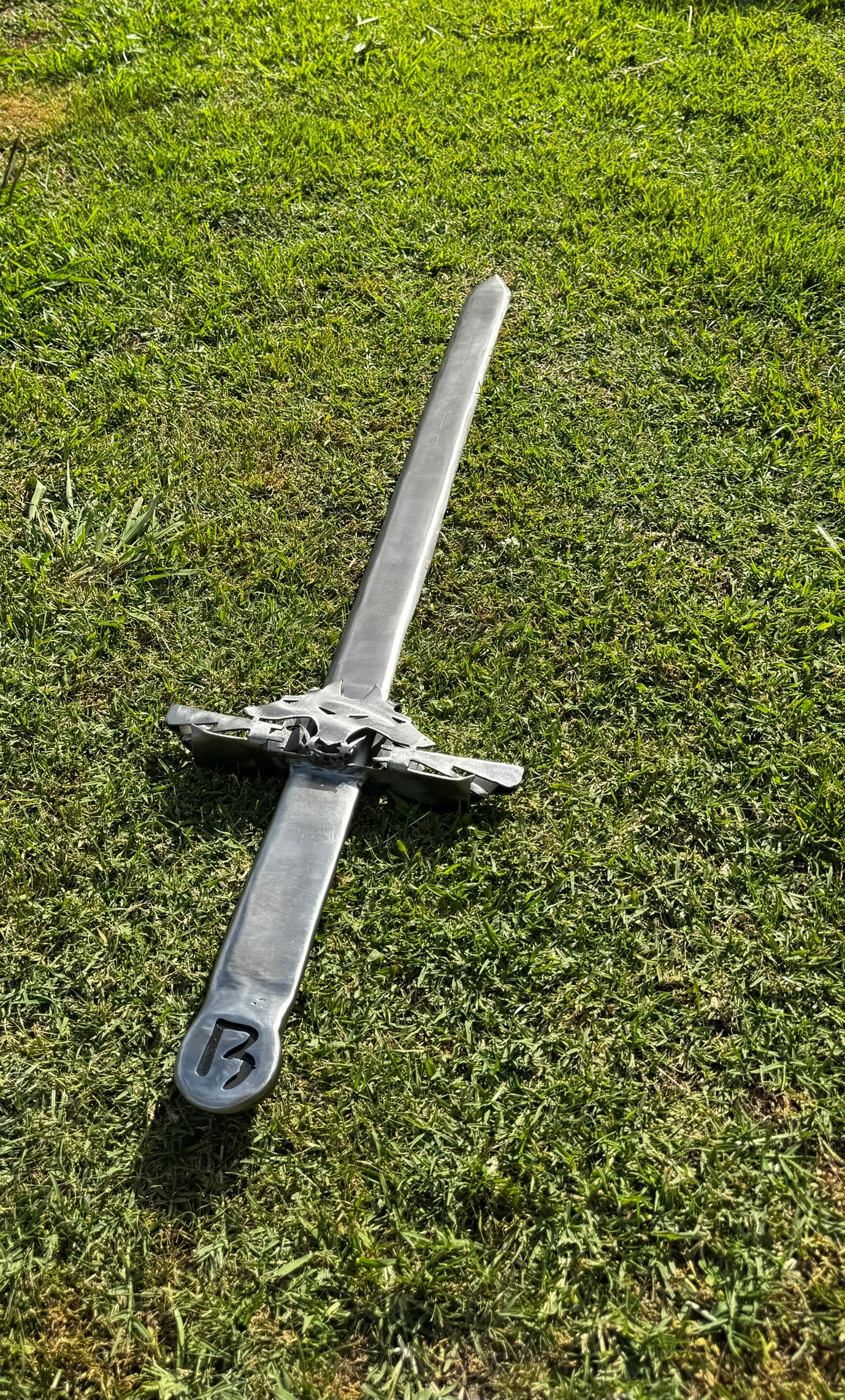 Hades Fang heavy duty full steel sword