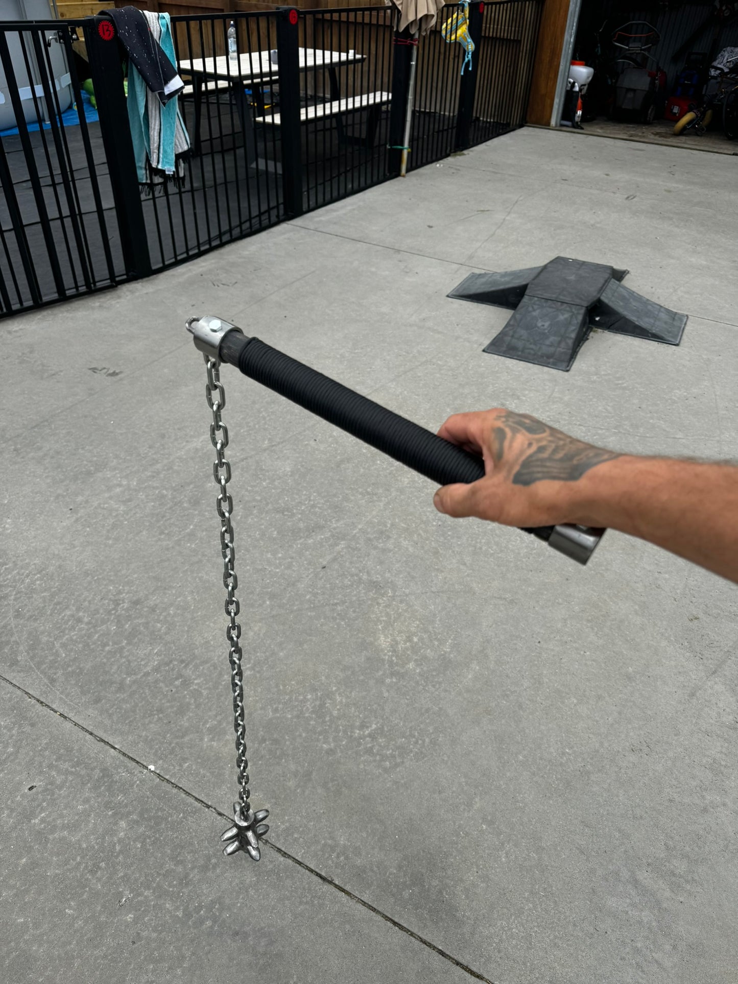 Steel serpent flail