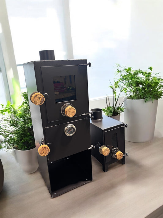 Large fireplace (with oven)