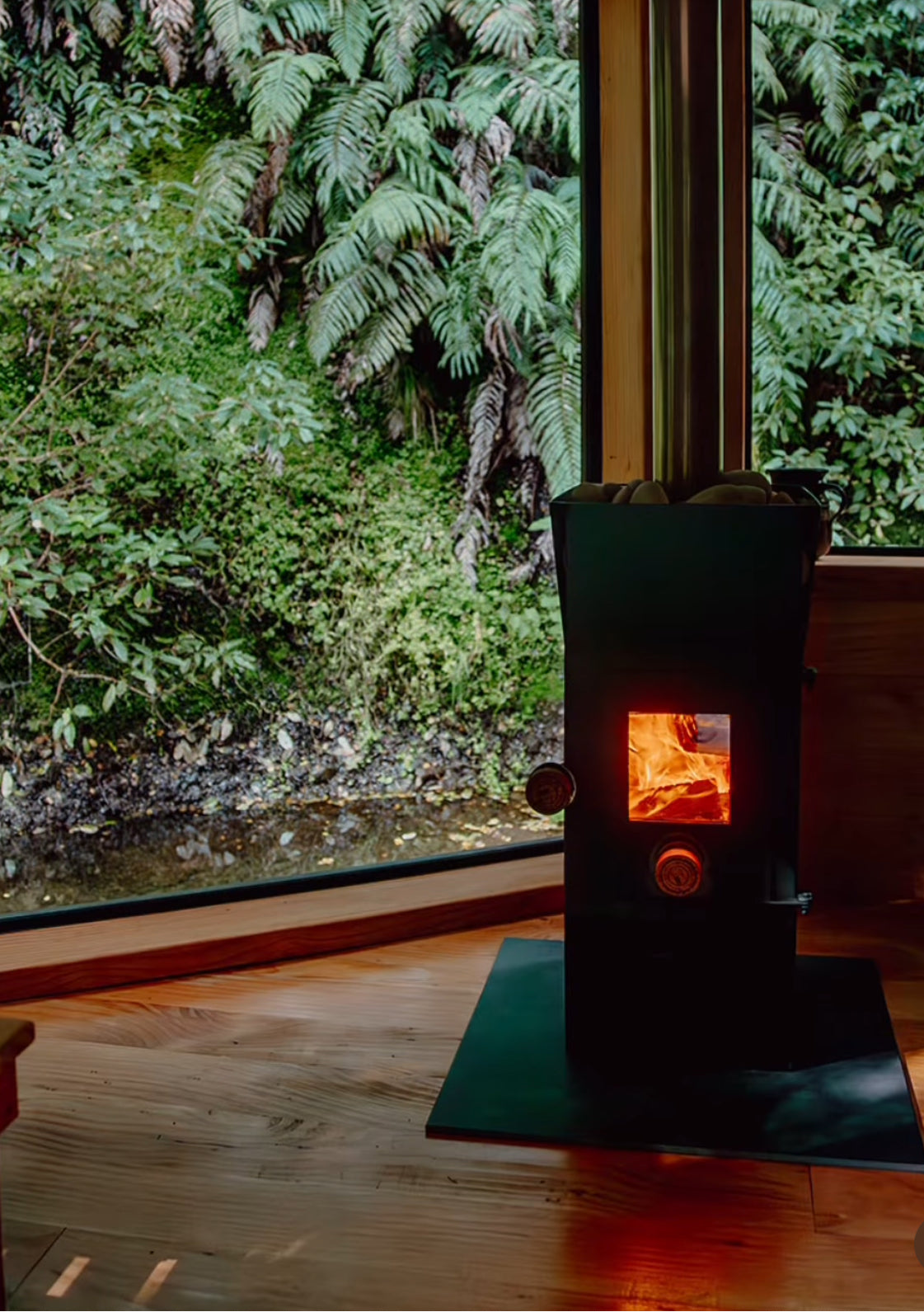 Large sauna fireplace