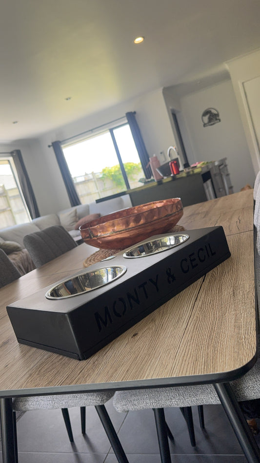 Corten steel pet bowl holders