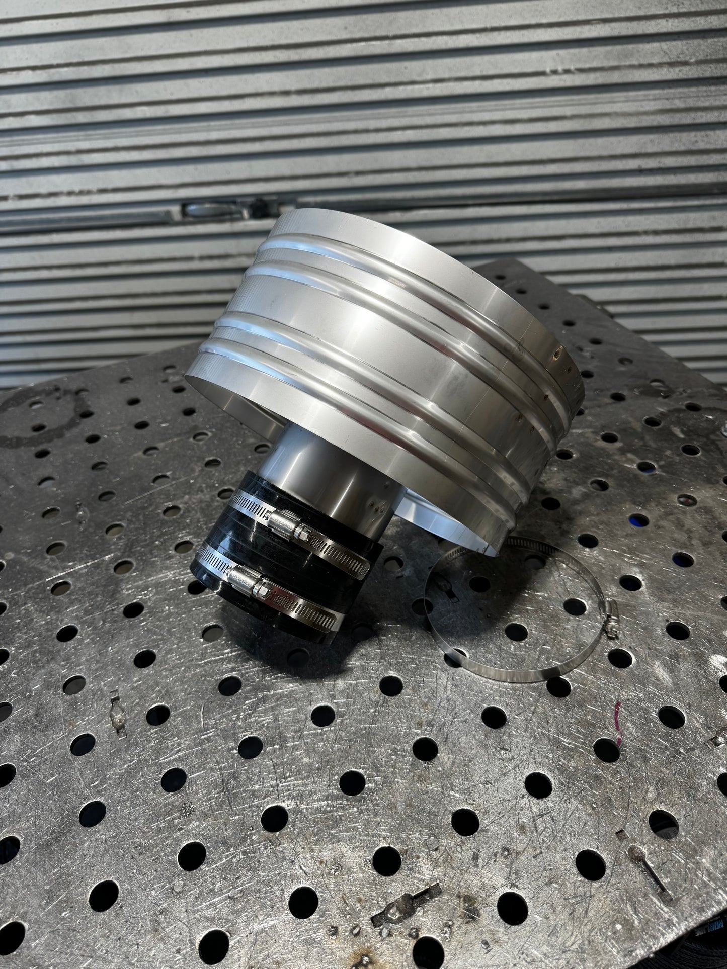 Anti downdraft cowls/rain caps
